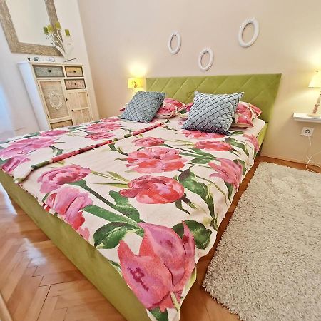 Beach Apartment Ivana Omis Exterior photo